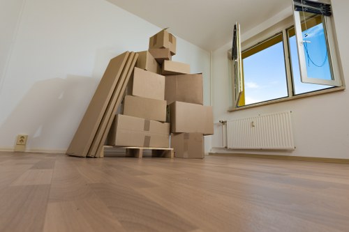 Removals van ready for a Sydenham home move
